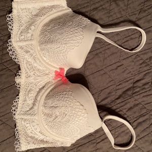 Victoria’s Secret bra - body by Victoria